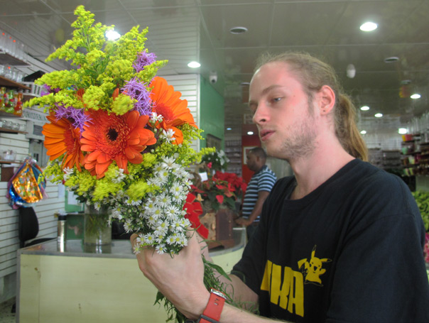 flolwer cost in dominican republic